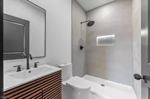 219 Clerk St, Jersey City, NJ 07305 - Photo 14