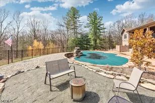 235 Longview Rd, Bedminster Township, NJ 07931 - Photo 44