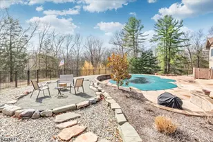 235 Longview Rd, Bedminster Township, NJ 07931 - Photo 46