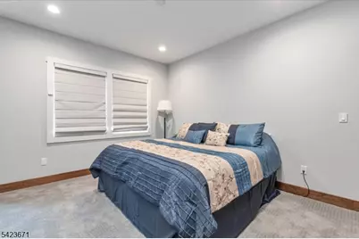 235 Long View Union Grove, Bedminster Township, NJ 07931 - Photo 28