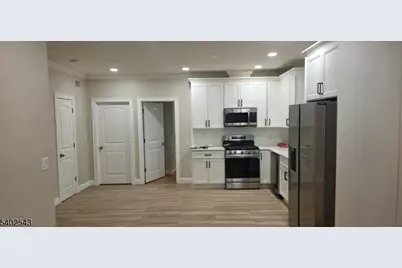 115 Wallington Ave, Wallington, NJ 07057 - Photo 2