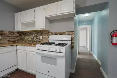600 N 6th St, Newark, NJ 07107 - Photo 10