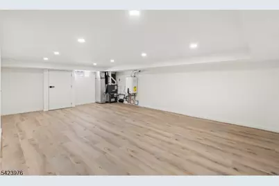 175 E Crescent Ave, Allendale, NJ 07401 - Photo 18
