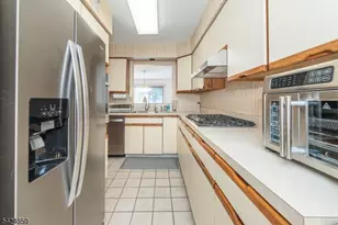 141 Wedgewood Dr18, Woodland Park, NJ 07424 - Photo 6