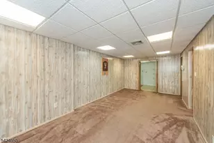 141 Wedgewood Dr18, Woodland Park, NJ 07424 - Photo 18