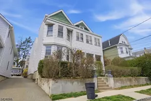 27 Longview St, West Orange Township, NJ 07052 - Photo 2