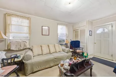 27 Longview St, West Orange Township, NJ 07052 - Photo 22