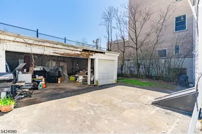 316 Ellery Ave, Newark, NJ 07106 - Photo 34