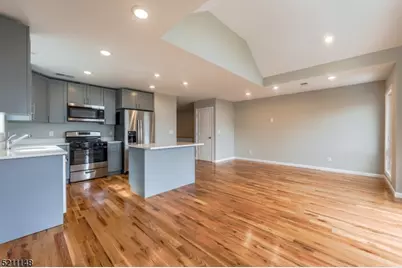 255 Chadwick Ave, Apt #2, Newark, NJ 07108 - Photo 2