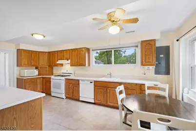 1 W Circuit Dr, Roxbury Township, NJ 07876 - Photo 26