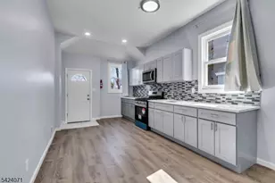 162 S Clinton St, East Orange, NJ 07018 - Photo 2