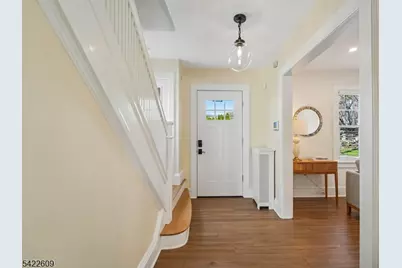16 Fairview Ave, Summit, NJ 07901 - Photo 2