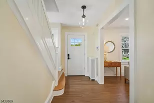 16 Fairview Ave, Summit, NJ 07901 - Photo 2