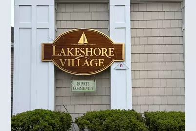 70 Bertrand Island Rd, Mount Arlington, NJ 07856 - Photo 2