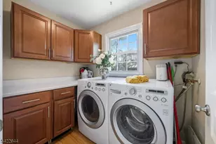 52 Country Squire Way, Branchburg Township, NJ 08876 - Photo 18