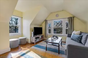 41 Oakwood Ave, Montclair, NJ 07043 - Photo 30