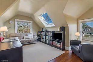 41 Oakwood Ave, Montclair, NJ 07043 - Photo 30