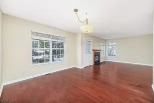 902 Wendover Ct, Randolph Township, NJ 07869 - Photo 6