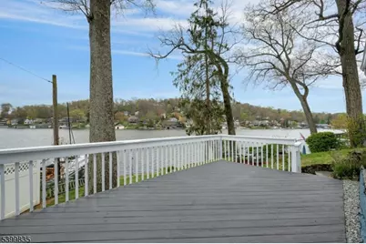 78 Ithanell Rd, Hopatcong, NJ 07843 - Photo 18