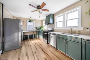 136 Davenport St, Somerville, NJ 08876 - Photo 2