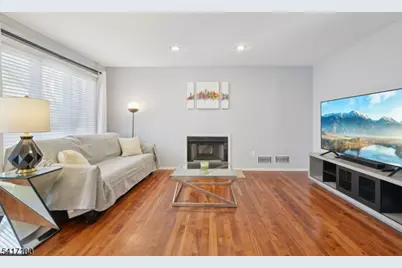 143 Clarken Dr, West Orange Township, NJ 07052 - Photo 16