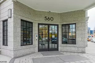 558 Market St, Newark, NJ 07105 - Photo 2