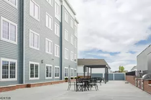 558 Market St, Newark, NJ 07105 - Photo 16