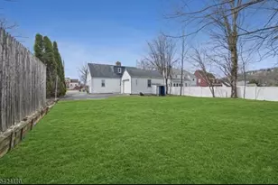 230 Sandford Ave, North Plainfield, NJ 07060 - Photo 2