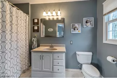 24 Broadway, West Milford Twp., NJ 07480 - Photo 20