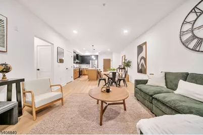 20 Encampment Ct  U #211, Montville Township, NJ 07082 - Photo 4