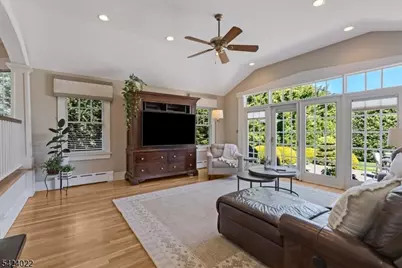 706 Mountain Ave, Westfield, NJ 07090 - Photo 16