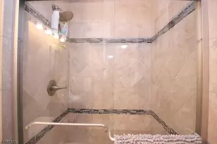 303 Brokaw Ct, Bridgewater, NJ 08807 - Photo 20