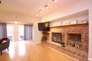 303 Brokaw Ct, Bridgewater, NJ 08807 - Photo 14