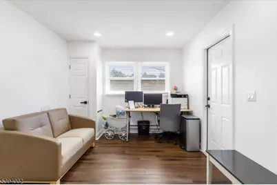 30 Melissa Dr, Totowa, NJ 07512 - Photo 26