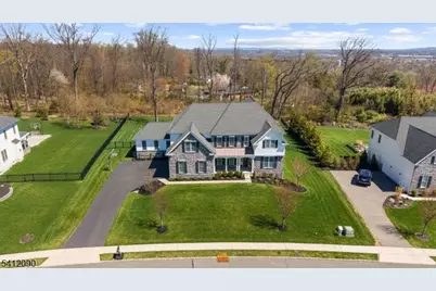 9 Donna Dr, Raritan Township, NJ 08822 - Photo 4