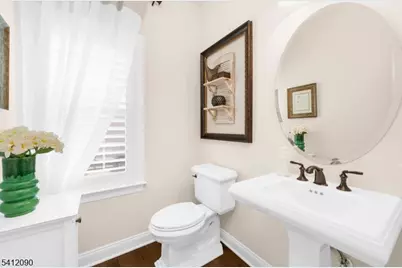 9 Donna Dr, Raritan Township, NJ 08822 - Photo 20