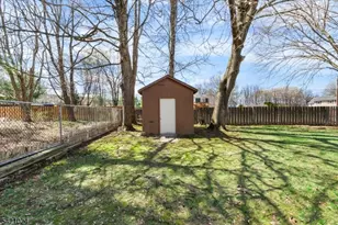 191 Lindley Ct, Andover, NJ 07821 - Photo 26