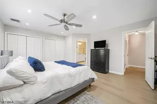 855 Valley Brook Ave, Lyndhurst Township, NJ 07071 - Photo 12