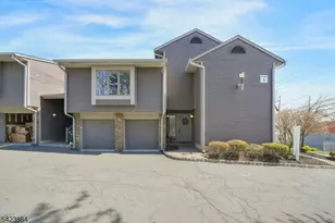 855 Valley Brook Ave, Lyndhurst Township, NJ 07071 - Photo 22