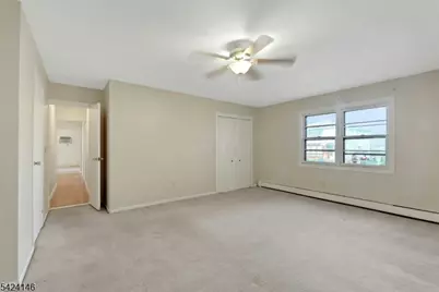 264 Lincoln Pl, Garfield, NJ 07026 - Photo 18