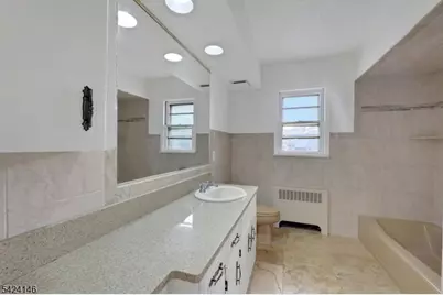 264 Lincoln Pl, Garfield, NJ 07026 - Photo 12