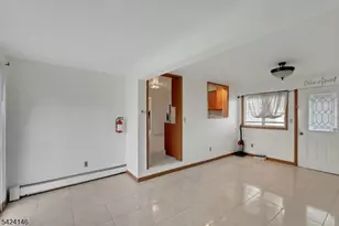 264 Lincoln Pl, Garfield, NJ 07026 - Photo 8