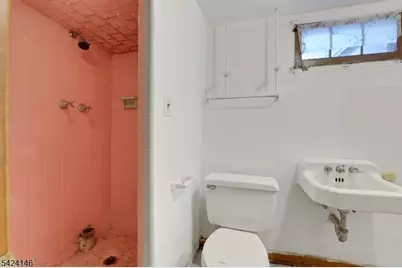 264 Lincoln Pl, Garfield, NJ 07026 - Photo 32