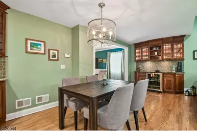 21 Woodbrook Cir, Westfield, NJ 07090 - Photo 8