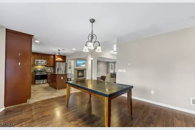 431 Raritan Rd, Linden, NJ 07036 - Photo 16