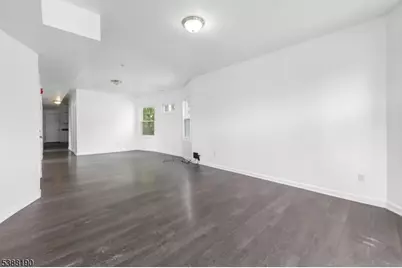 11 Carlton St, East Orange, NJ 07017 - Photo 18