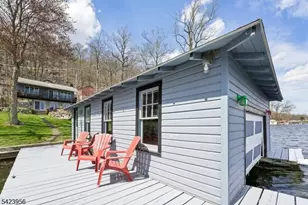 213 Hudson Ave, Hopatcong, NJ 07843 - Photo 16