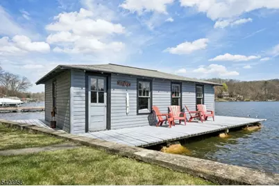 213 Hudson Ave, Hopatcong, NJ 07843 - Photo 14