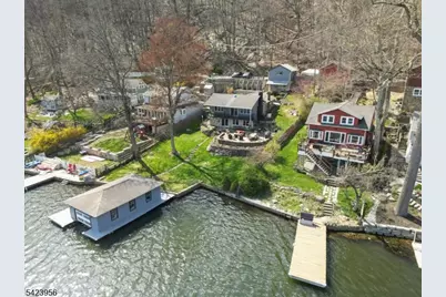 213 Hudson Ave, Hopatcong, NJ 07843 - Photo 2