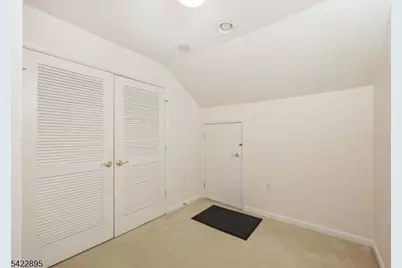 201 Merry Ln, Hillsborough Township, NJ 08844 - Photo 24